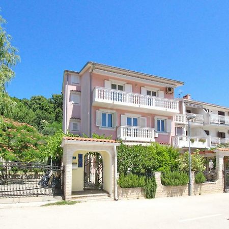 Apartments Alex Baška Εξωτερικό φωτογραφία