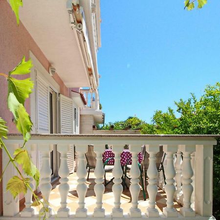 Apartments Alex Baška Εξωτερικό φωτογραφία