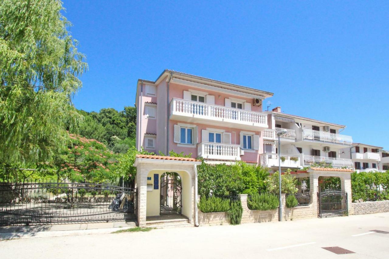 Apartments Alex Baška Εξωτερικό φωτογραφία